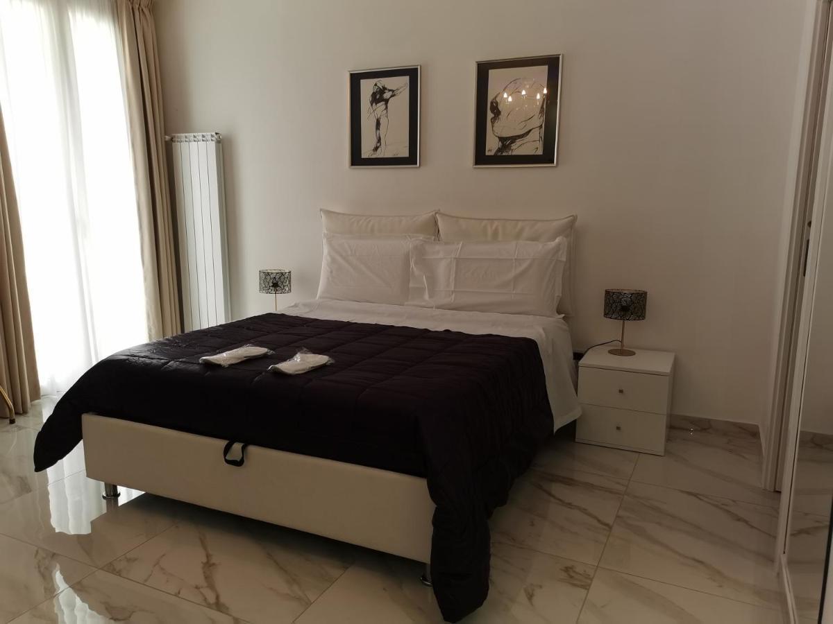 Royal Boutique Napoli Otel Dış mekan fotoğraf